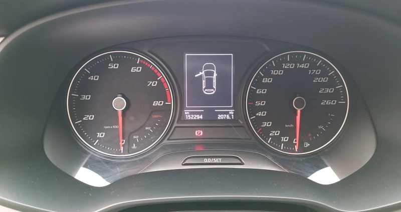 Seat Leon cena 51900 przebieg: 152310, rok produkcji 2019 z Wrocław małe 379
